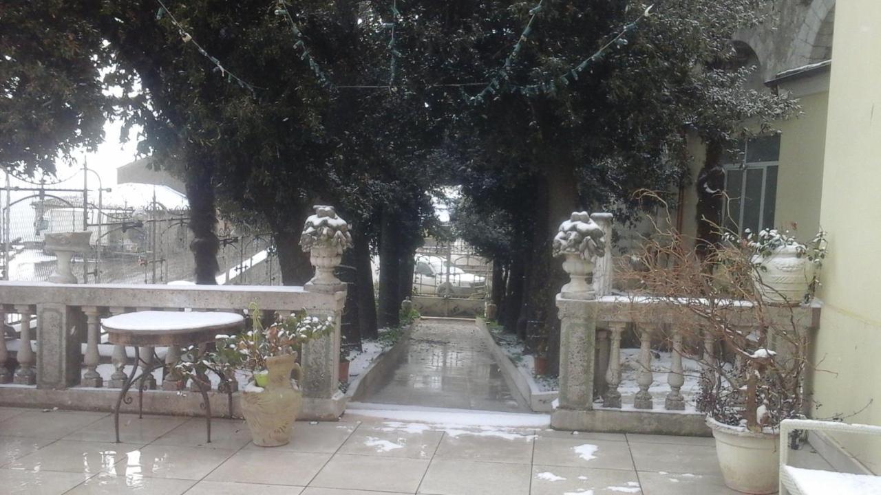Villa Di Miscio Sant'Agata di Puglia Экстерьер фото
